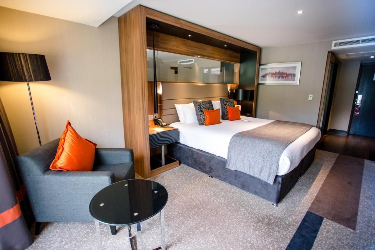 Crowne Plaza Gerrards Cross By Ihg Hotel Beaconsfield Ngoại thất bức ảnh