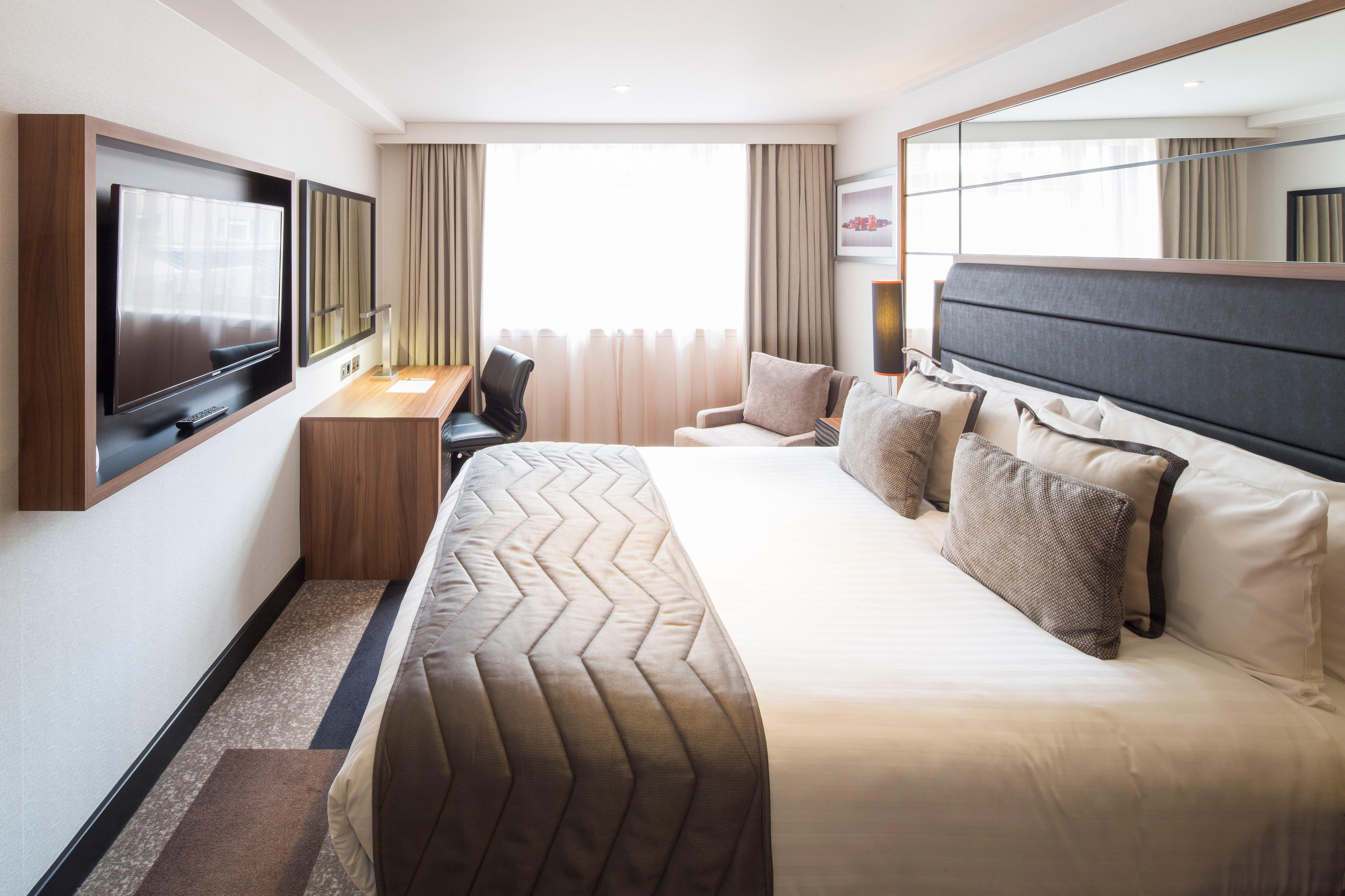Crowne Plaza Gerrards Cross By Ihg Hotel Beaconsfield Ngoại thất bức ảnh