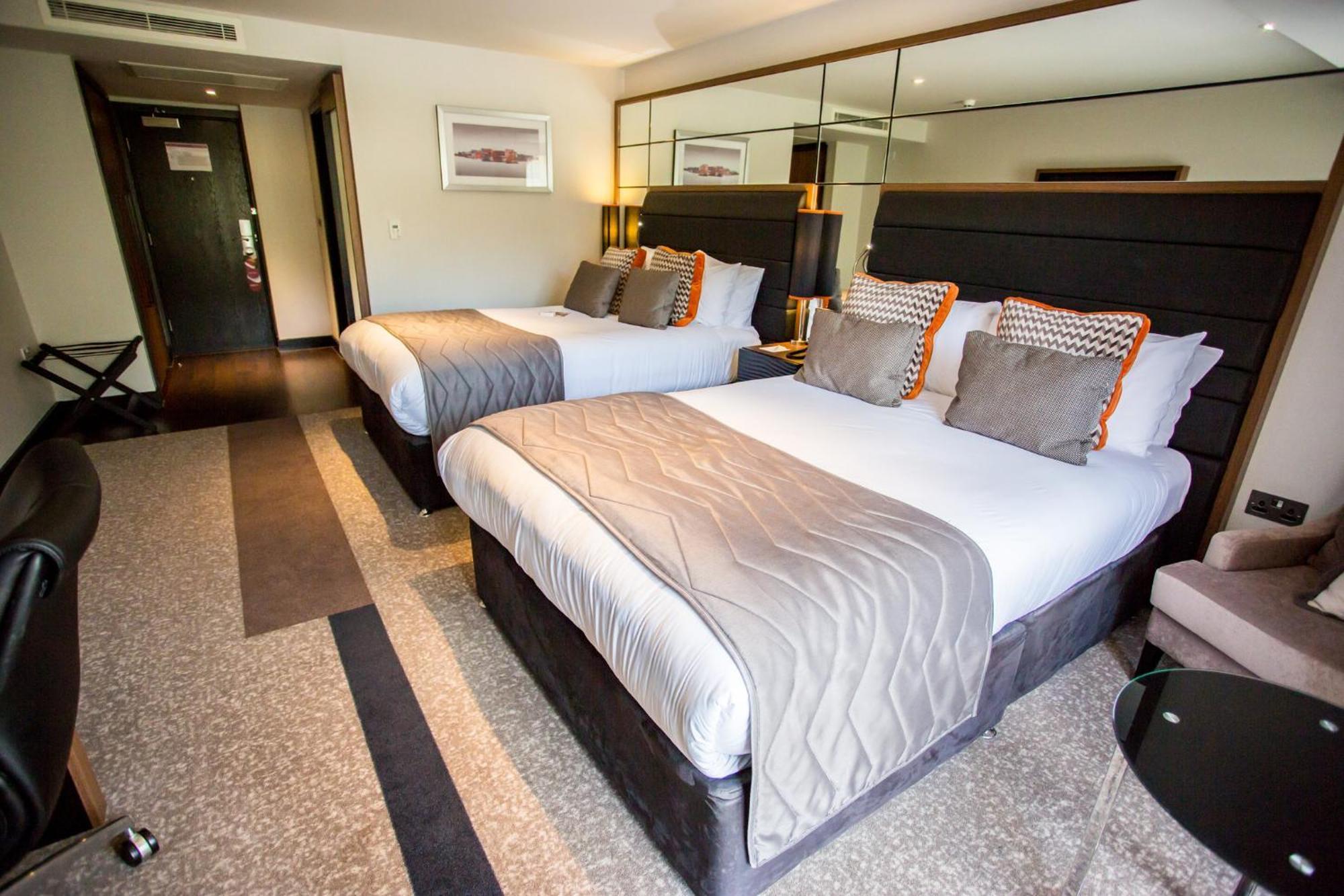 Crowne Plaza Gerrards Cross By Ihg Hotel Beaconsfield Ngoại thất bức ảnh