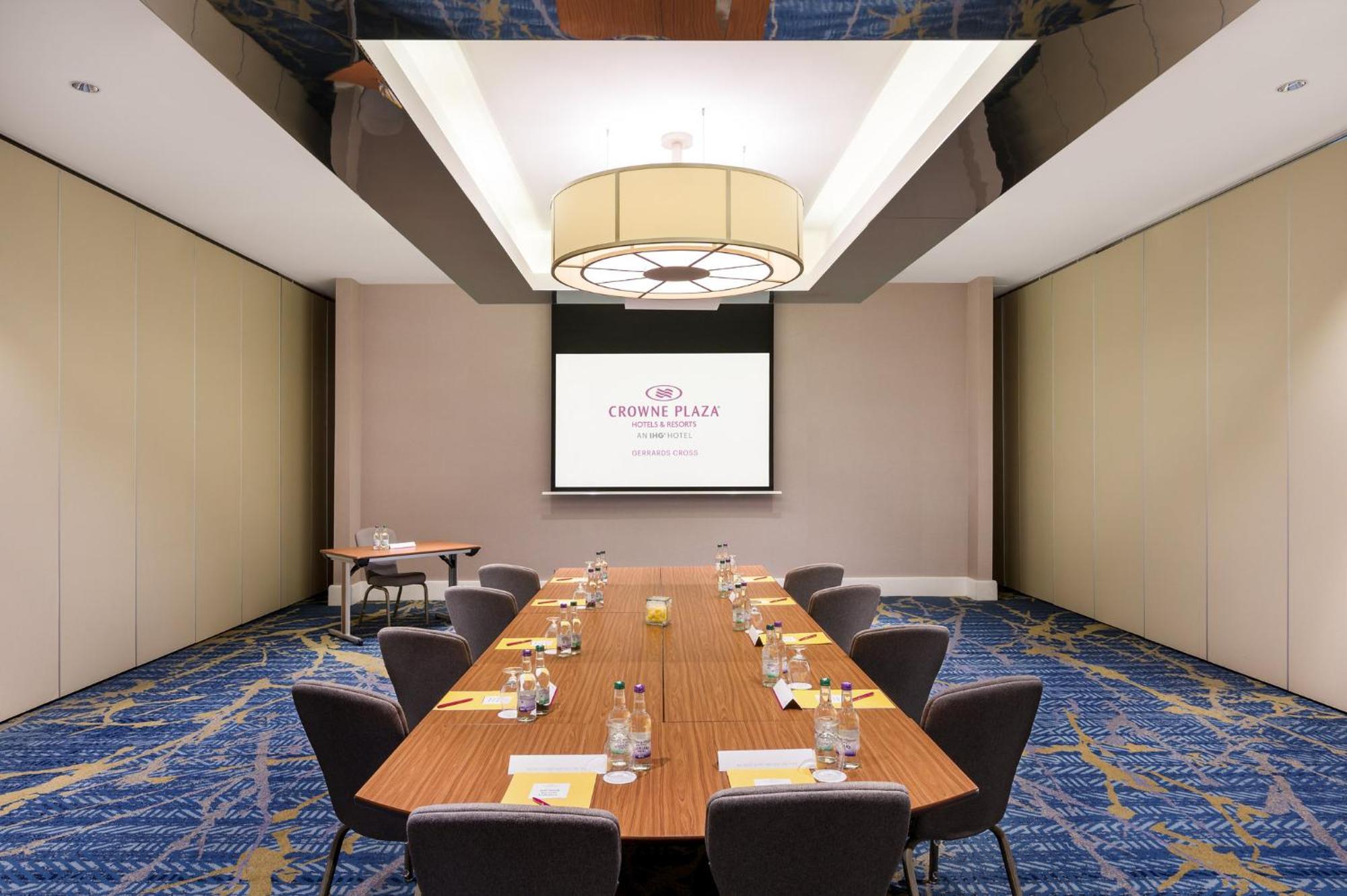Crowne Plaza Gerrards Cross By Ihg Hotel Beaconsfield Ngoại thất bức ảnh
